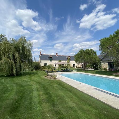 Ferme De L'Ereau Louans Exterior foto