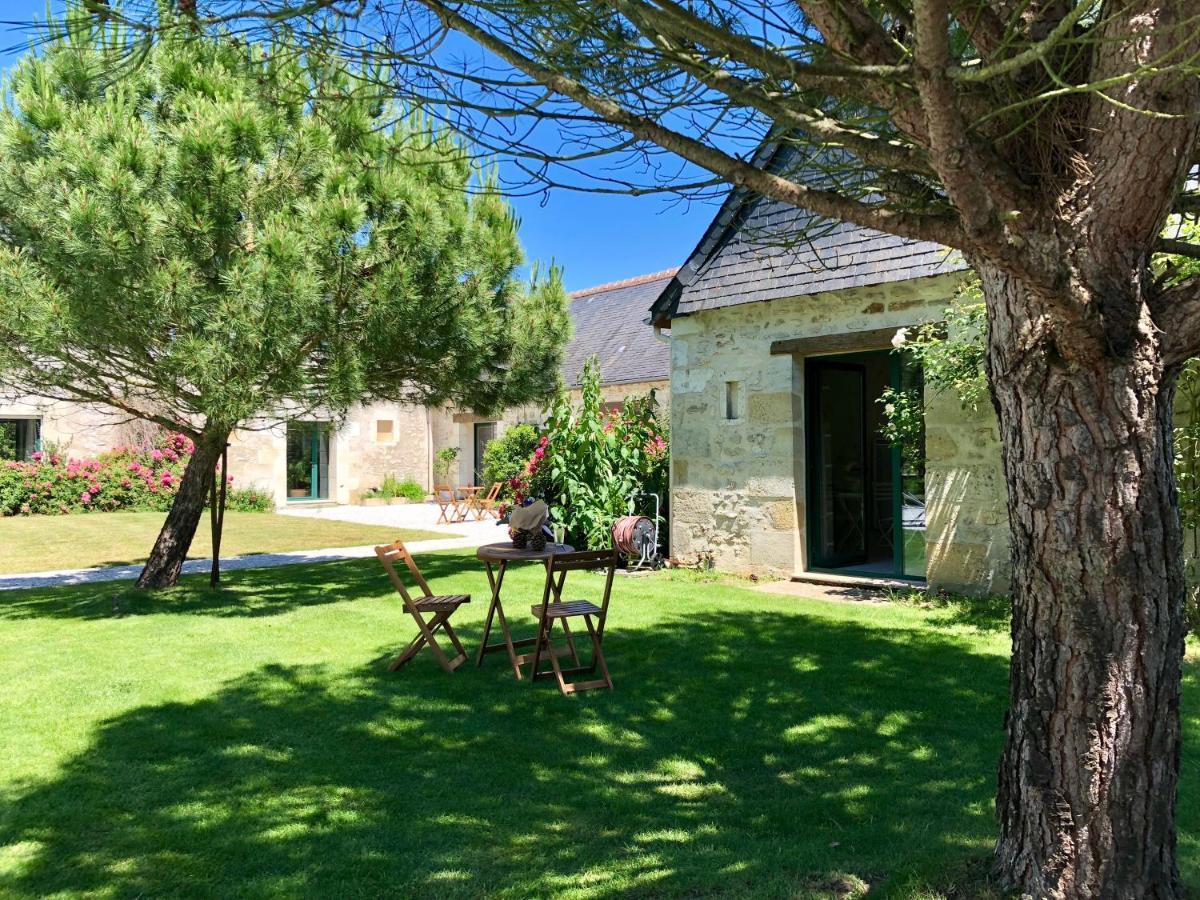 Ferme De L'Ereau Louans Exterior foto